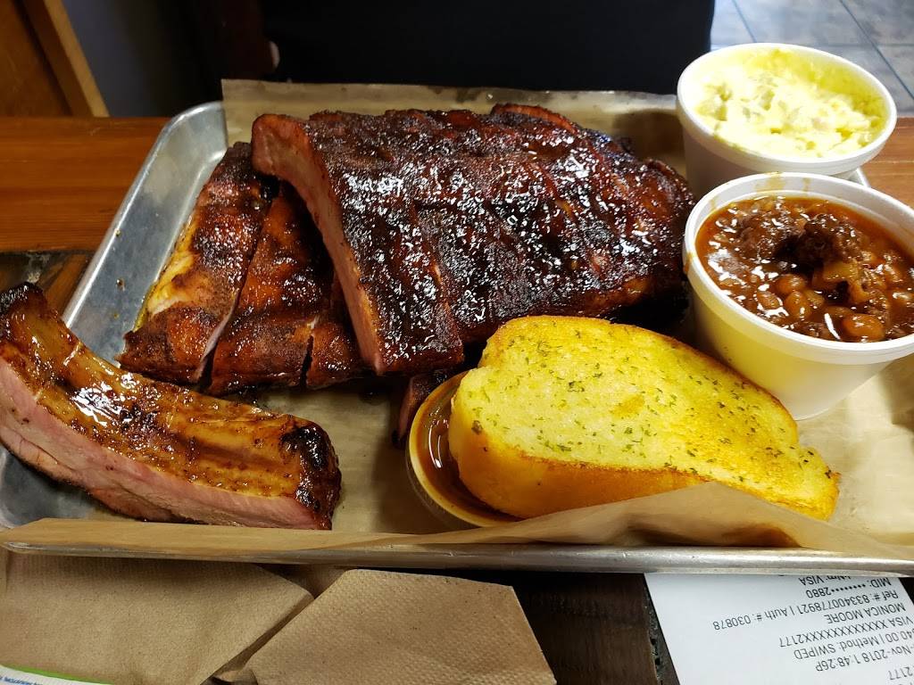 The Francis Smokehouse & Specialty Meats | restaurant | 6779 US-61, St Francisville, LA 70775, USA | 2252455046 OR +1 225-245-5046