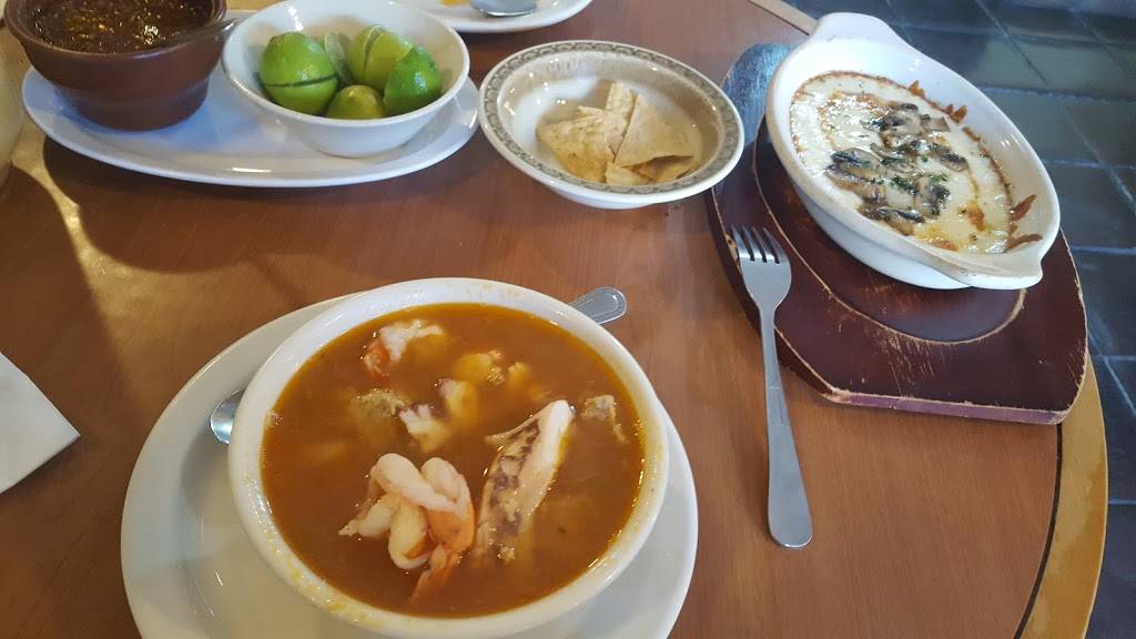 Restaurante Faro | restaurant | Benito Juárez, Encanto Sur, 21440 Tecate, B.C., Mexico | 016655212225 OR +52 665 521 2225