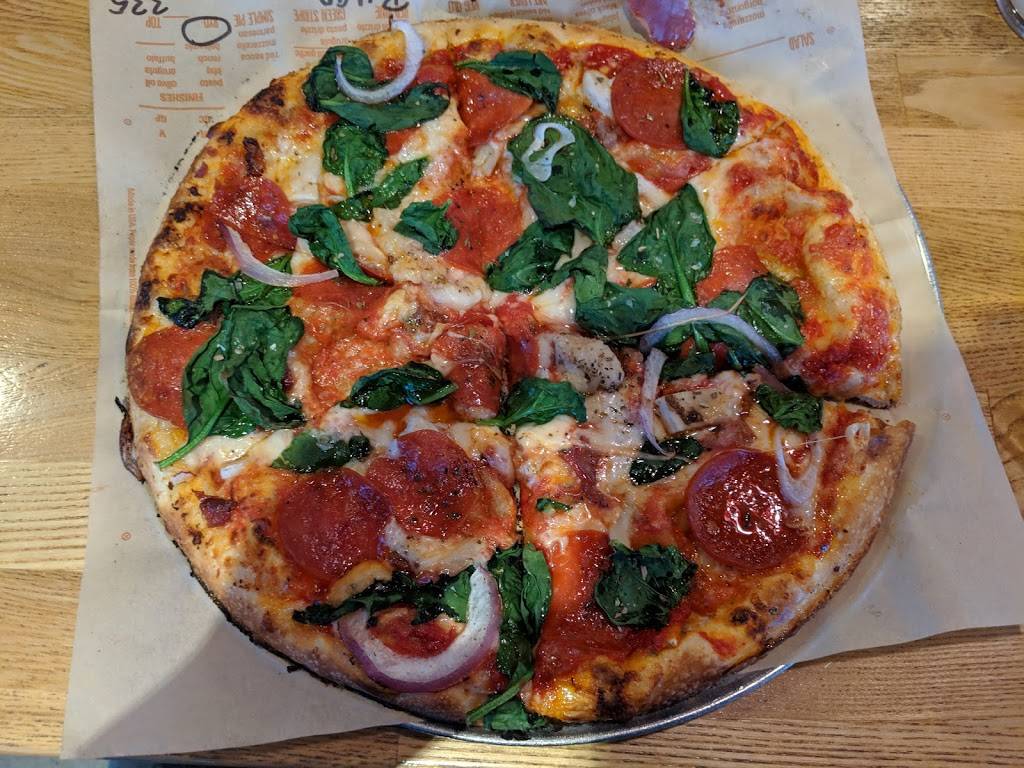 Blaze Pizza | meal takeaway | 1403 Hillman St, Tulare, CA 93274, USA | 5596434633 OR +1 559-643-4633
