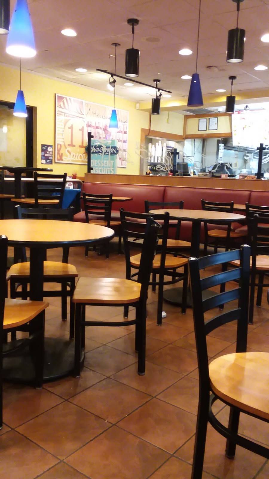 KFC | restaurant | 1334 Edgewood Rd SW, Cedar Rapids, IA 52404, USA | 3193967744 OR +1 319-396-7744