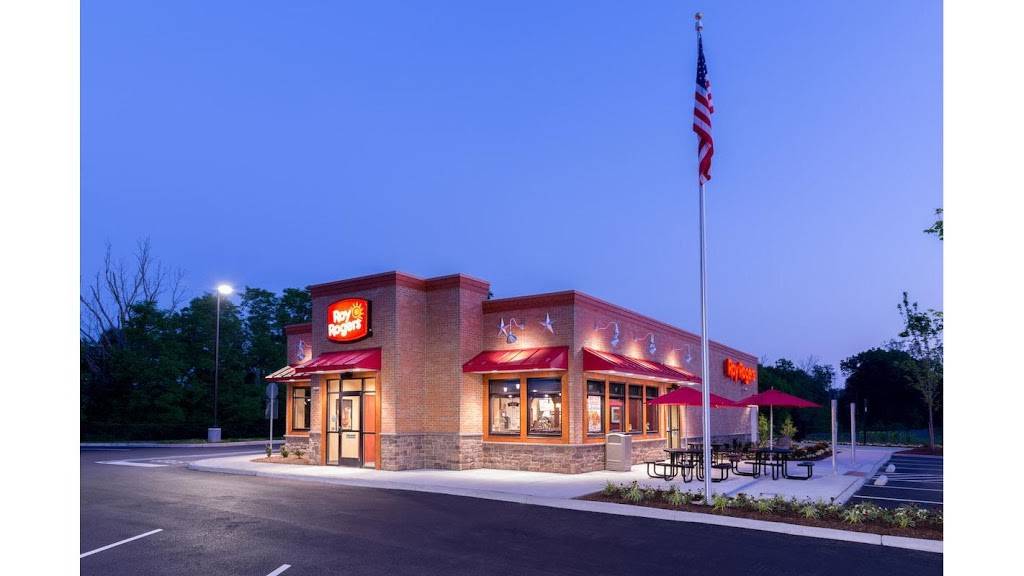 Roy Rogers | restaurant | Indian Castle Travel Plaza, New York State Thruway, Little Falls, NY 13365, USA | 3158234350 OR +1 315-823-4350