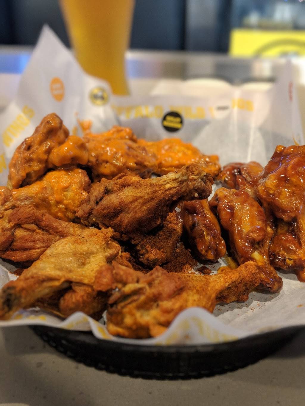 Buffalo Wild Wings | restaurant | 5520 W Grand Parkway S, Richmond, TX 77406, USA | 2812327024 OR +1 281-232-7024