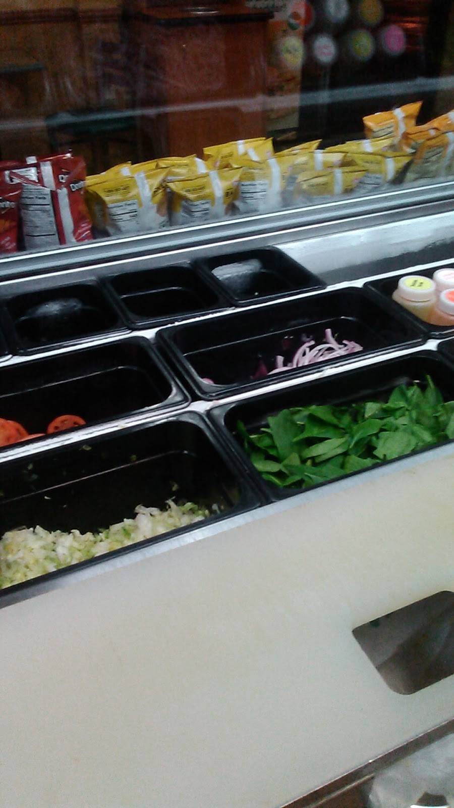 Subway | restaurant | 38505 Chestnut Ridge Rd, Elyria, OH 44035, USA | 4403651865 OR +1 440-365-1865