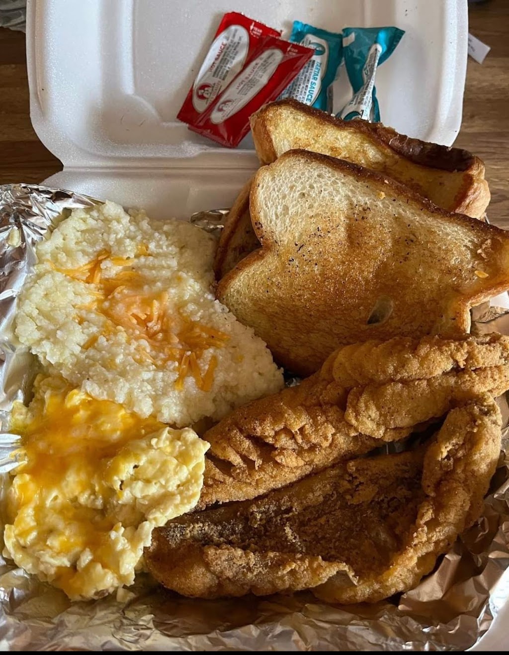 Samones Kitchen | meal takeaway | 3705 E 116th St, Cleveland, OH 44105, USA | 2168600106 OR +1 216-860-0106