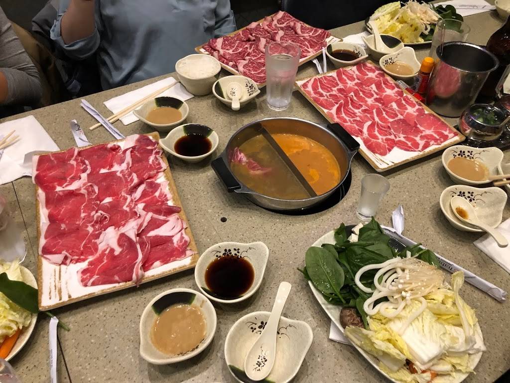 Shabu House | restaurant | 1050 Valencia St, San Francisco, CA 94110, USA | 4157570889 OR +1 415-757-0889