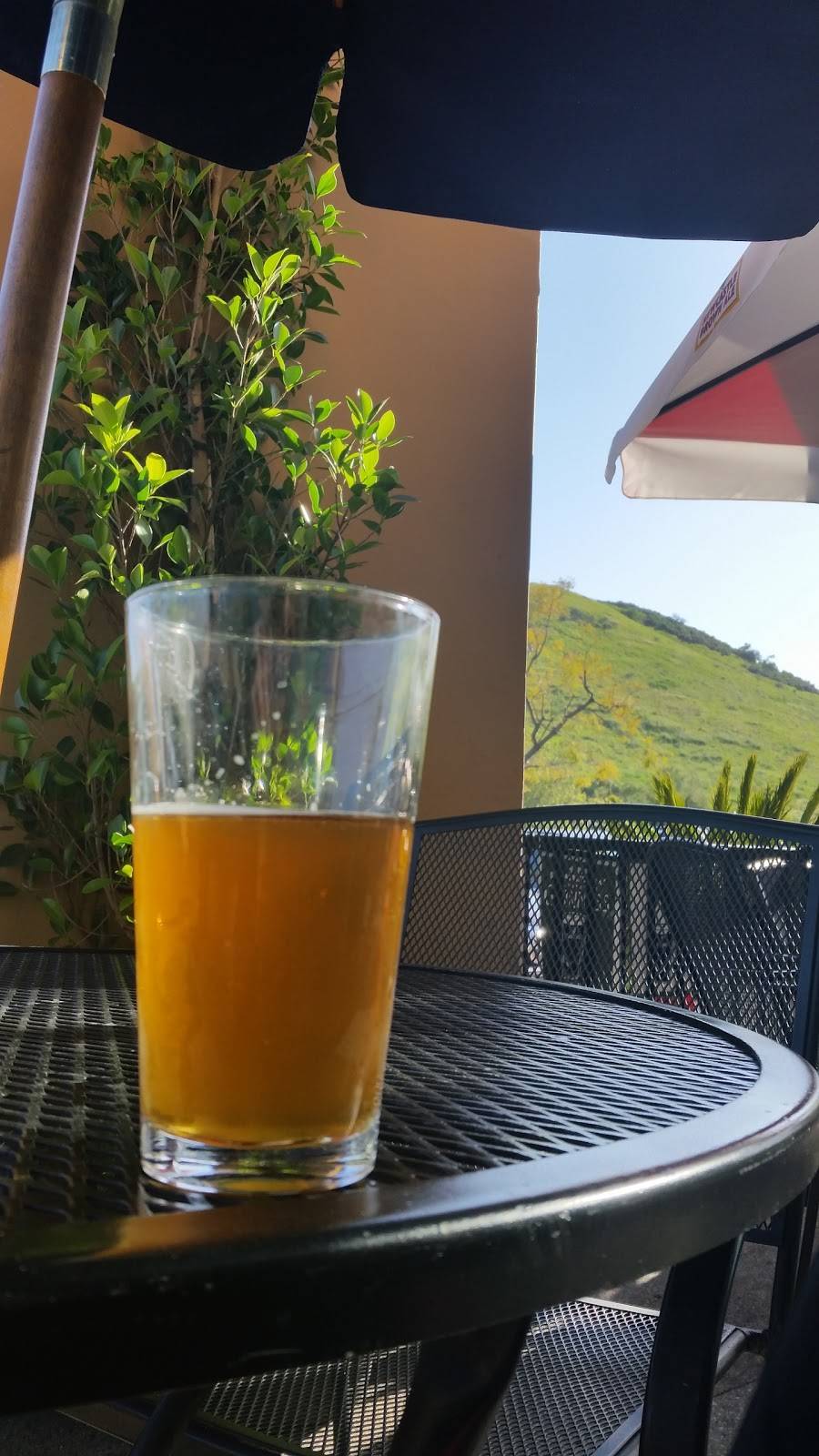 Dailys Sports Grill | restaurant | 29881 Aventura, Rancho Santa Margarita, CA 92688, USA | 9498585788 OR +1 949-858-5788