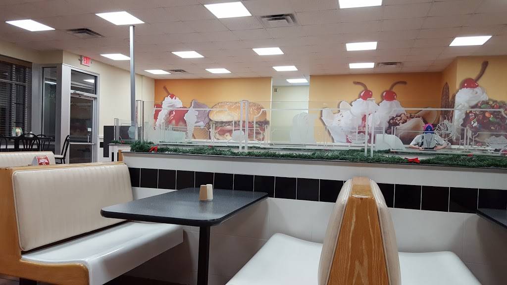 Braums Ice Cream & Burger Restaurant | restaurant | 518 Centennial Blvd, Richardson, TX 75081, USA | 9727839945 OR +1 972-783-9945