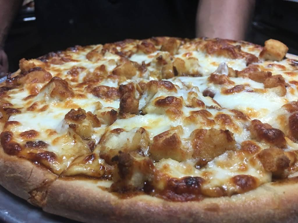 Hops and Barley Alehouse | restaurant | 3905 Tweedy Blvd, South Gate, CA 90280, USA | 3235630223 OR +1 323-563-0223