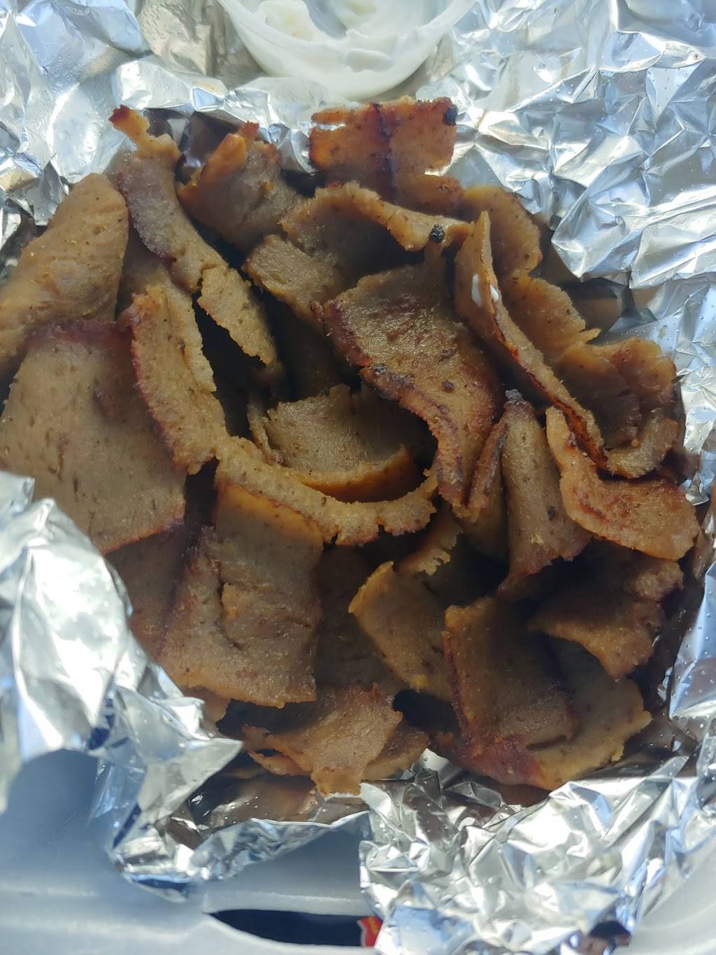 Bylo Gyro | restaurant | 14007 Puritas Ave, Cleveland, OH 44135, USA | 2162528670 OR +1 216-252-8670