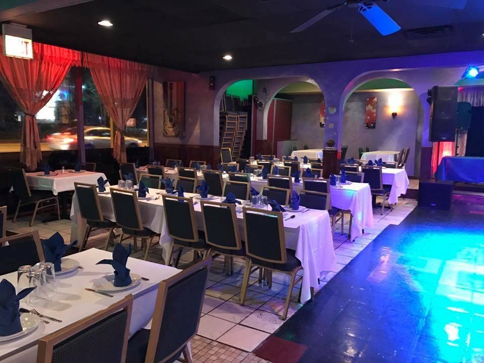 Rozana Restaurant | night club | 6120 N Lincoln Ave, Chicago, IL 60659, USA | 7736044000 OR +1 773-604-4000