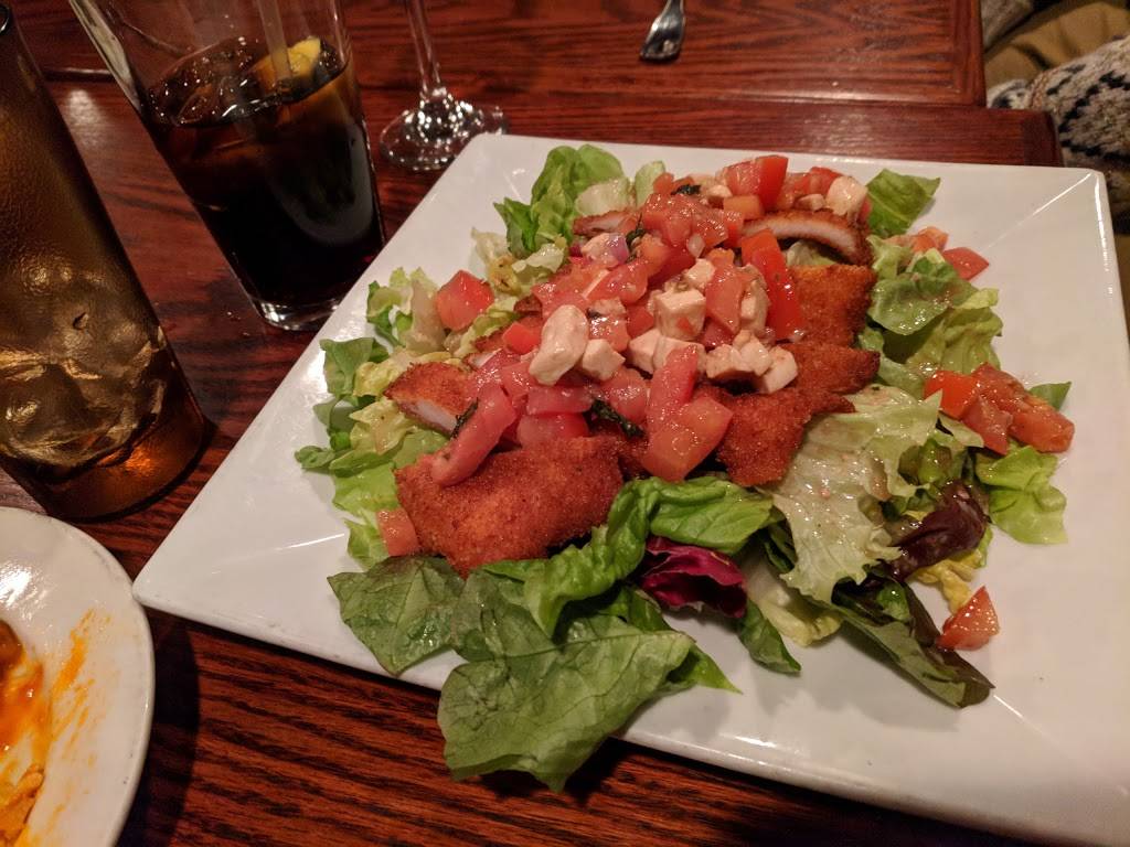 Leones | restaurant | 19 S Park St, Montclair, NJ 07042, USA | 9735099077 OR +1 973-509-9077