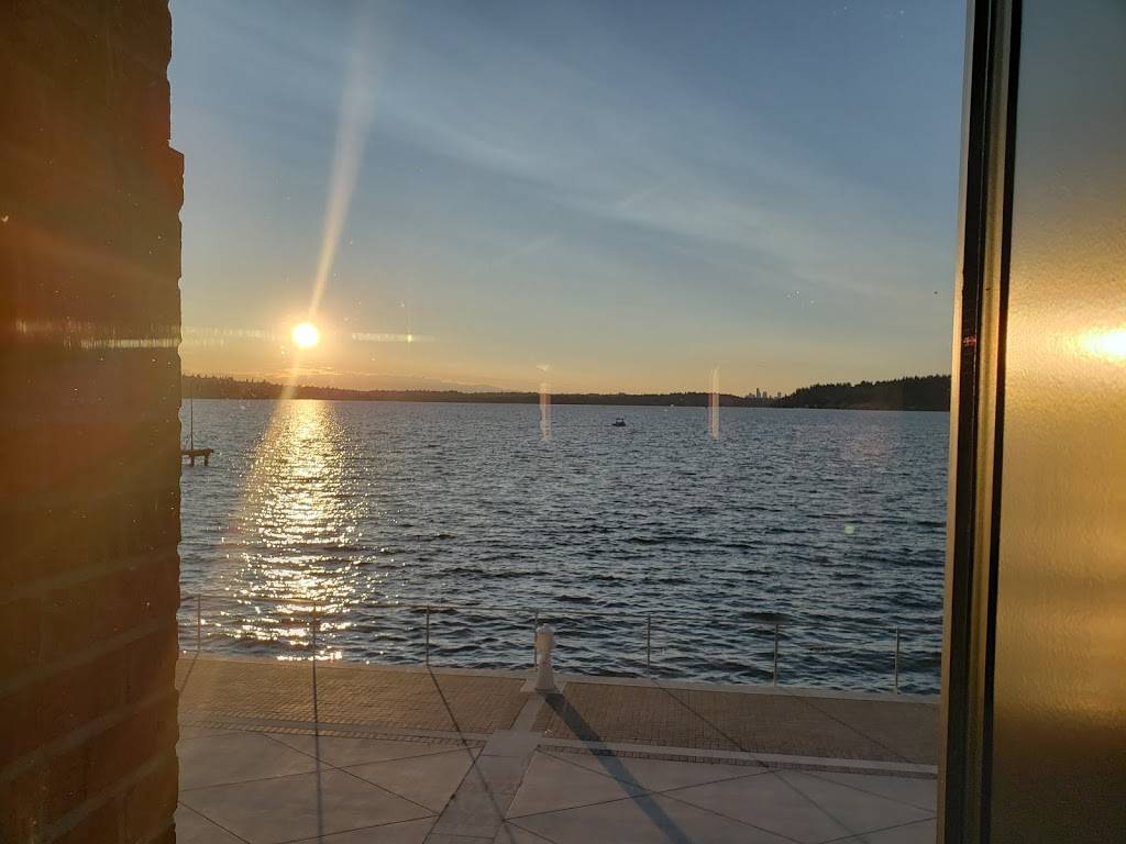 Waters Table | restaurant | 1053 Lake Washington Blvd N, Renton, WA 98056, USA | 4252072240 OR +1 425-207-2240