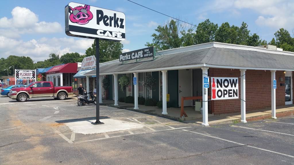 Perkz Cafe | cafe | 538 Wilkesboro Blvd SE, Lenoir, NC 28645, USA | 8285720258 OR +1 828-572-0258