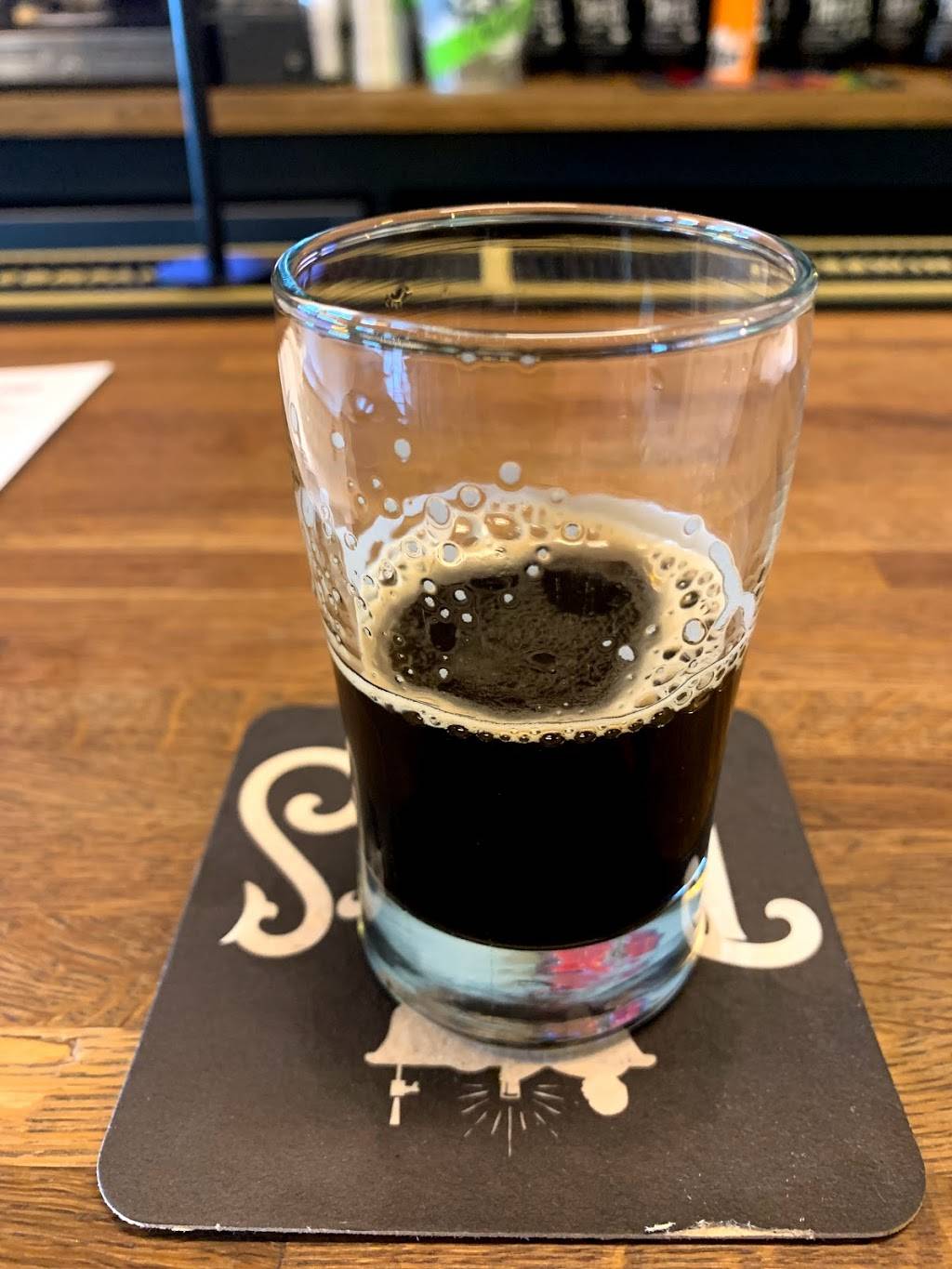 Tafts Brewpourium | restaurant | 4831 Spring Grove Ave #1, Cincinnati, OH 45232, USA | 5138535021 OR +1 513-853-5021