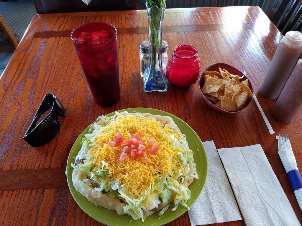 Angelinas | restaurant | 5154 W Olive Ave, Glendale, AZ 85302, USA | 6239396576 OR +1 623-939-6576