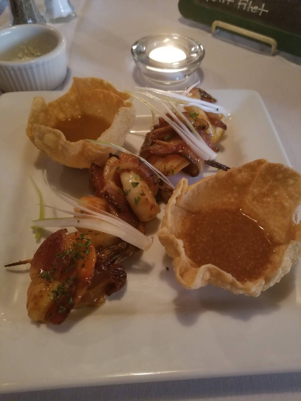 West End Grill | restaurant | 120 W Liberty St, Ann Arbor, MI 48104, USA | 7347476260 OR +1 734-747-6260