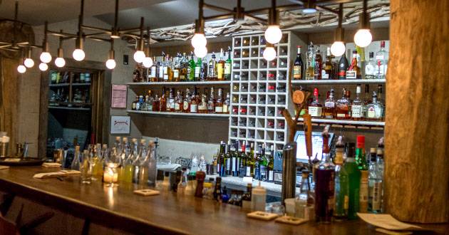 Dancing Bear Appalachian Bistro | restaurant | 137 Apple Valley Way, Townsend, TN 37882, USA | 8653362138 OR +1 865-336-2138