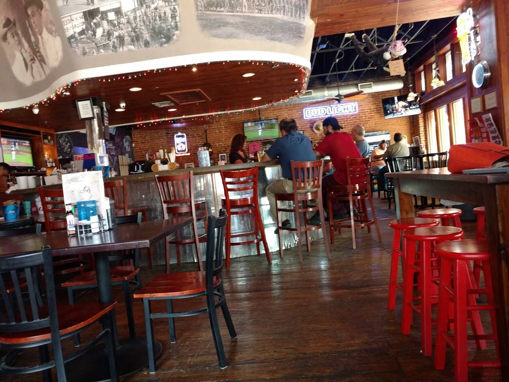 Old Town Restaurant and Bar | restaurant | 931 Main St, Bastrop, TX 78602, USA | 5123211171 OR +1 512-321-1171