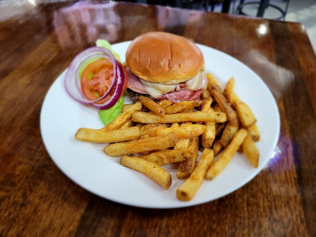 Stadium Sports Bar & Smokehouse | restaurant | 300 Tingey St SE, Washington, DC 20003, USA | 2026516375 OR +1 202-651-6375