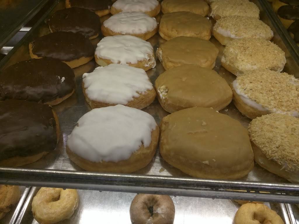 Mel-O-Cream Donuts | restaurant | 217 E Laurel St, Springfield, IL 62704, USA | 2175444644 OR +1 217-544-4644