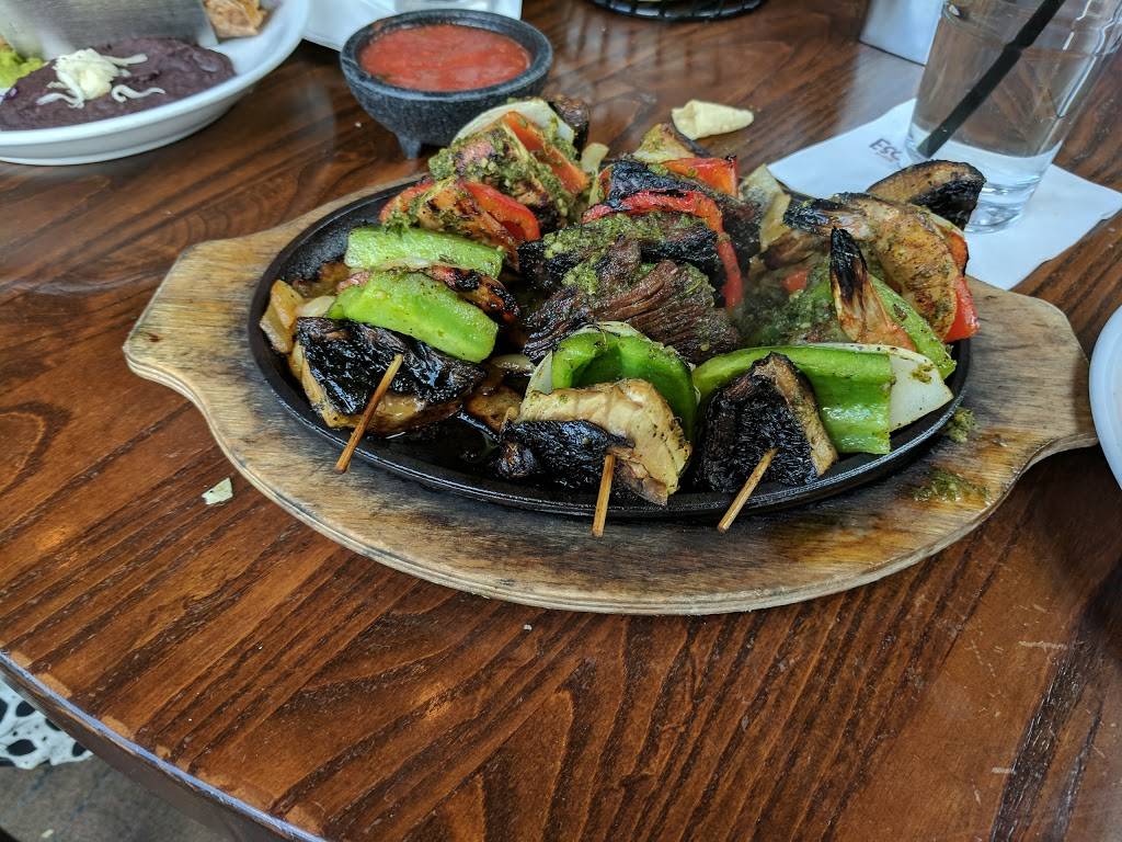 Escalantes Fine Tex-Mex & Tequila | restaurant | 6582 Woodway Dr, Houston, TX 77057, USA | 7134615400 OR +1 713-461-5400