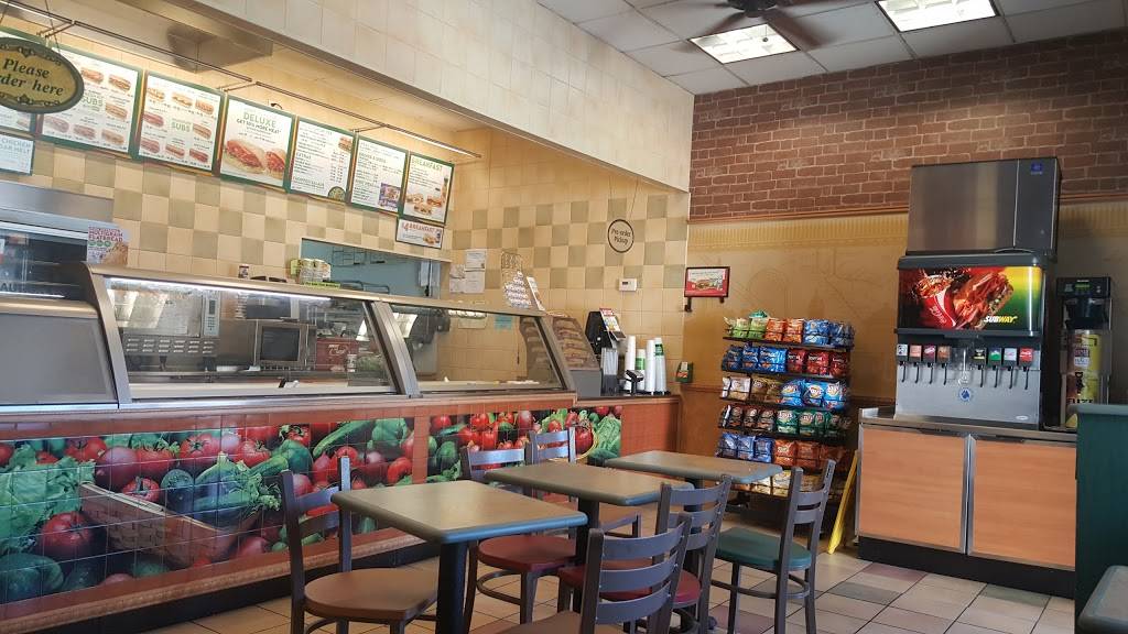 Subway Restaurants | restaurant | 1105-C Veterans Blvd, Redwood City, CA 94063, USA | 6502169300 OR +1 650-216-9300