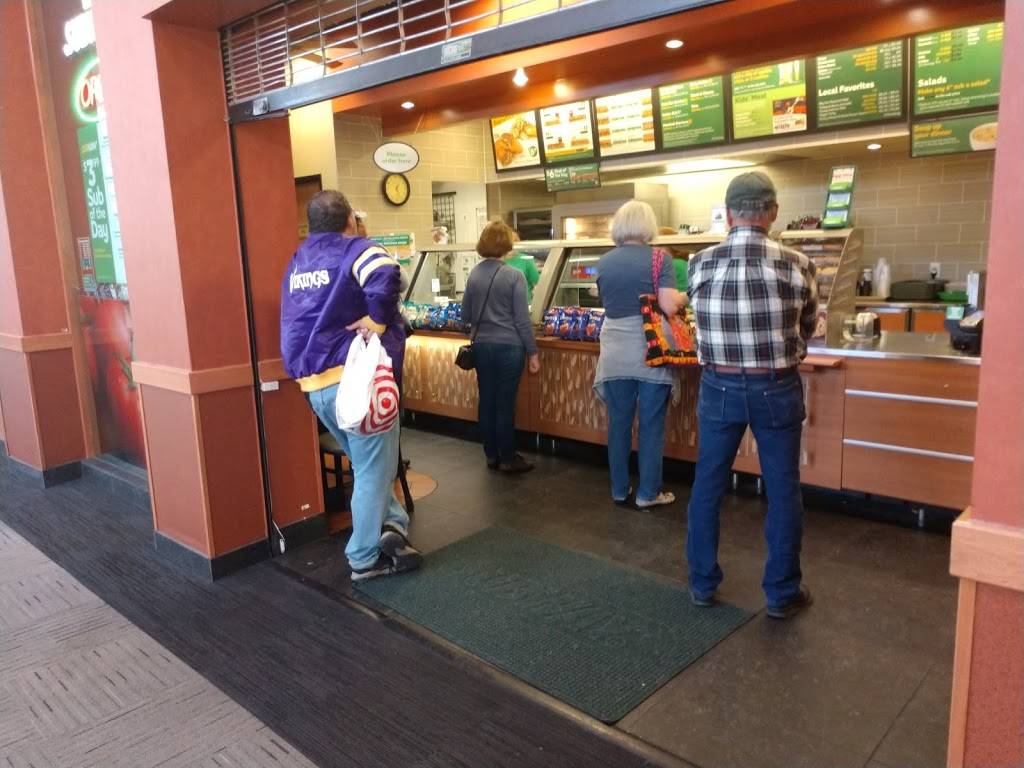 Subway | restaurant | 804 Coddingtown Center, Santa Rosa, CA 95401, USA | 7075280300 OR +1 707-528-0300
