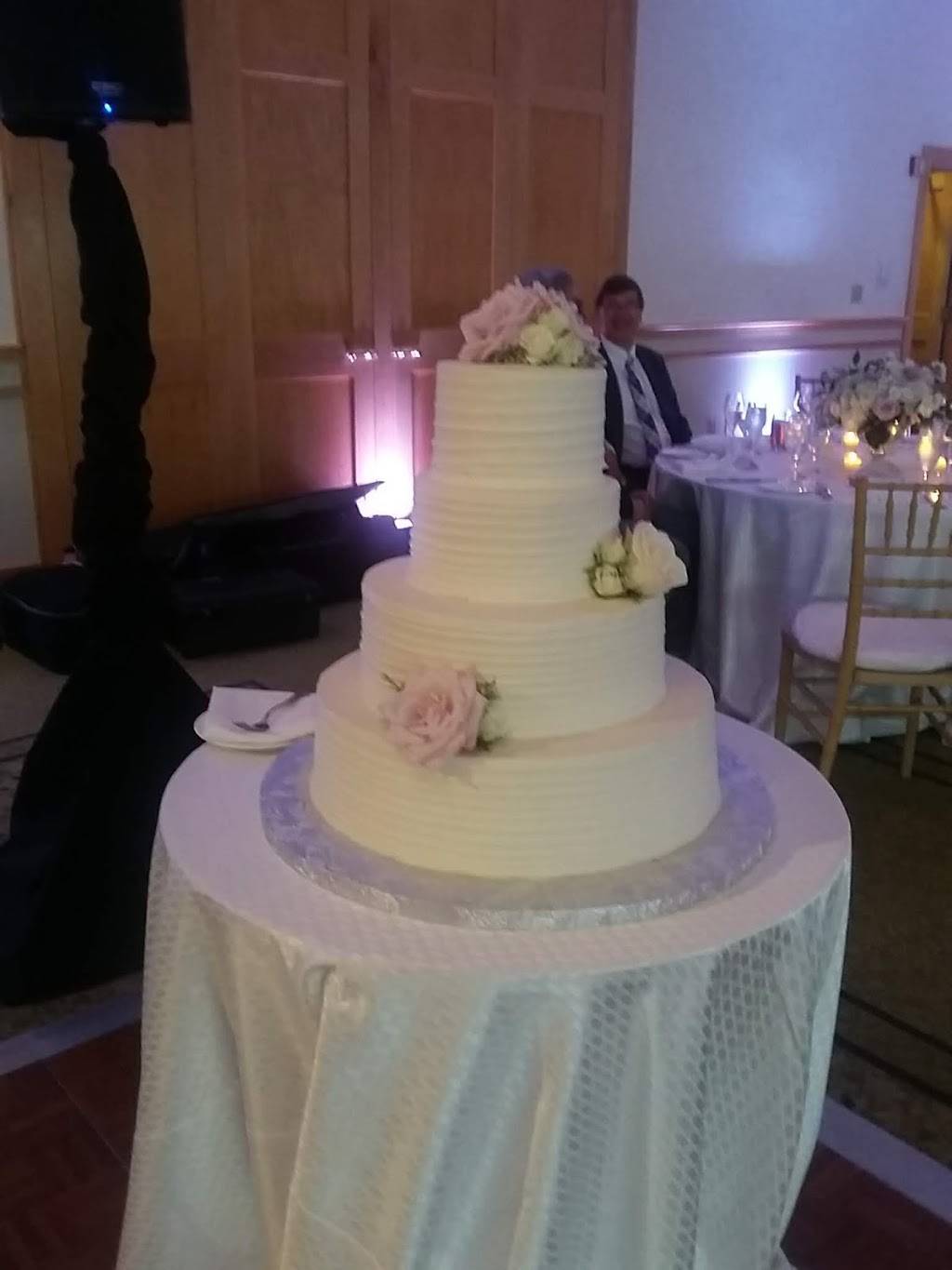 twenty-eight Atlantic | restaurant | 2173 MA-28, Harwich, MA 02645, USA | 5084303000 OR +1 508-430-3000