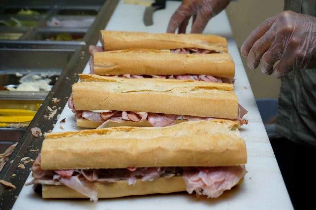 Cafe Masaryktown | restaurant | 398 Broad St, Masaryktown, FL 34604, USA | 3527542822 OR +1 352-754-2822