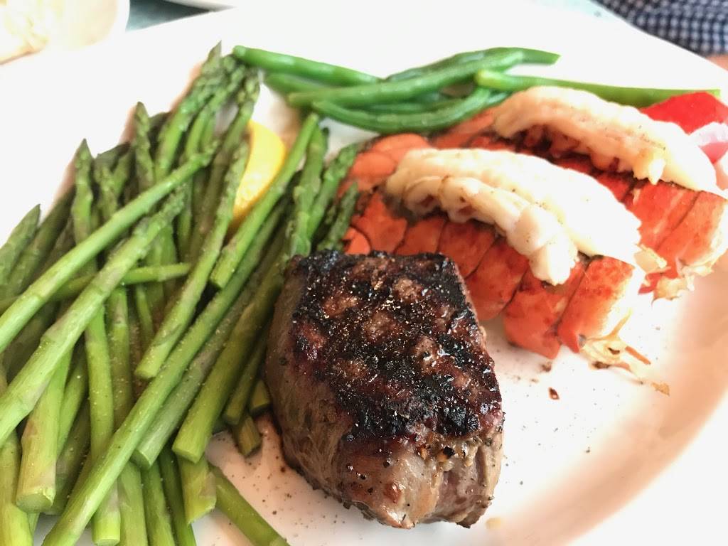 The Keg Steakhouse + Bar - Hunt Club | restaurant | 376 Hunt Club Rd, Ottawa, ON K1V 1C1, Canada | 6132480509 OR +1 613-248-0509