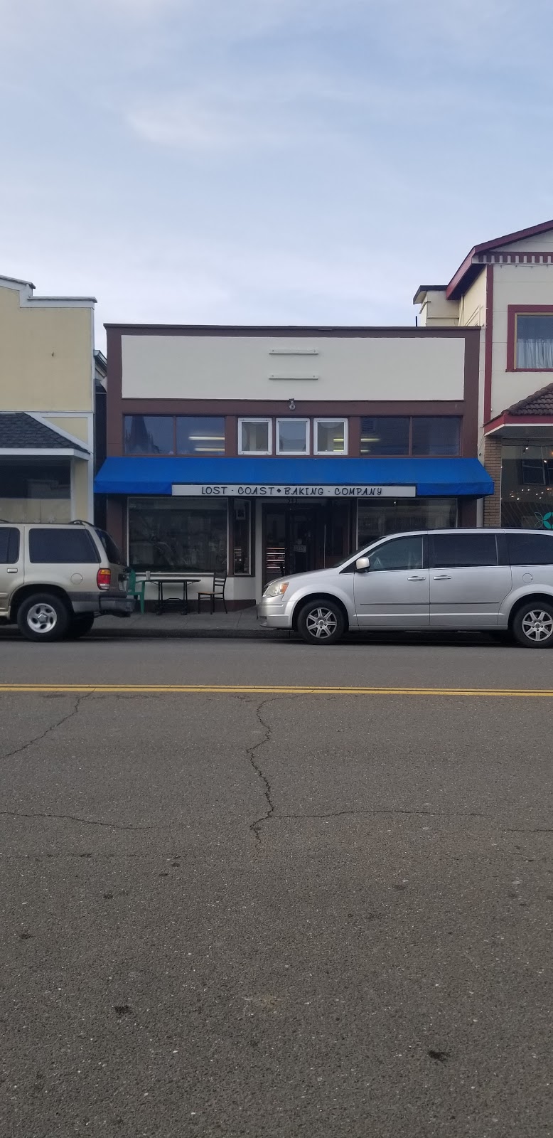 Lost Coast Baking Company | restaurant | 543 Main St, Ferndale, CA 95536, USA | 7077864777 OR +1 707-786-4777