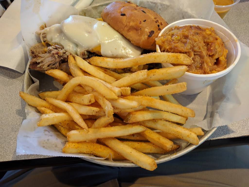 The Dixie Pig Rock Hill | restaurant | 2007 Celanese Rd, Rock Hill, SC 29732, USA | 8033243116 OR +1 803-324-3116