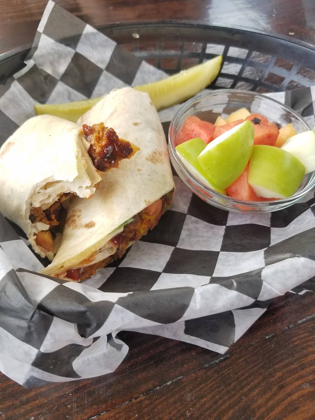 RPM Full Service Patio Pub & Grill | restaurant | 15 Jackson St, Newnan, GA 30263, USA | 7706831414 OR +1 770-683-1414