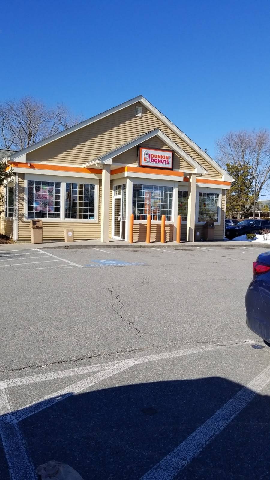 Dunkin | bakery | 575 Dartmouth St, Dartmouth, MA 02748, USA | 5089841045 OR +1 508-984-1045