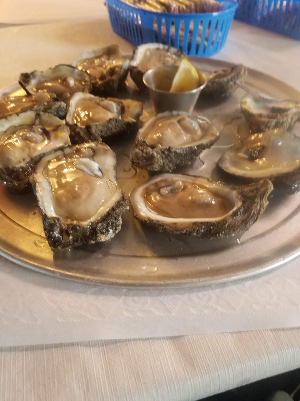 Blue Marlin Restaurant | restaurant | Fairhope, AL 36532, USA | 2519285673 OR +1 251-928-5673