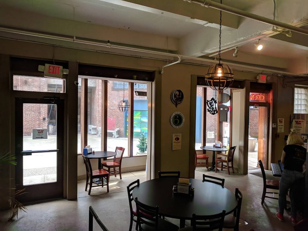 Danny Macs Pizza - Mellwood | restaurant | 1860 Mellwood Ave #112, Louisville, KY 40206, USA | 5028906331 OR +1 502-890-6331