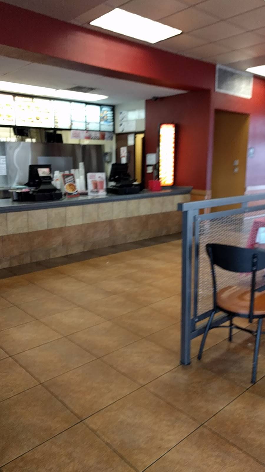 Jack in the Box | restaurant | 104 S Loop 288, Denton, TX 76209, USA | 9405666721 OR +1 940-566-6721