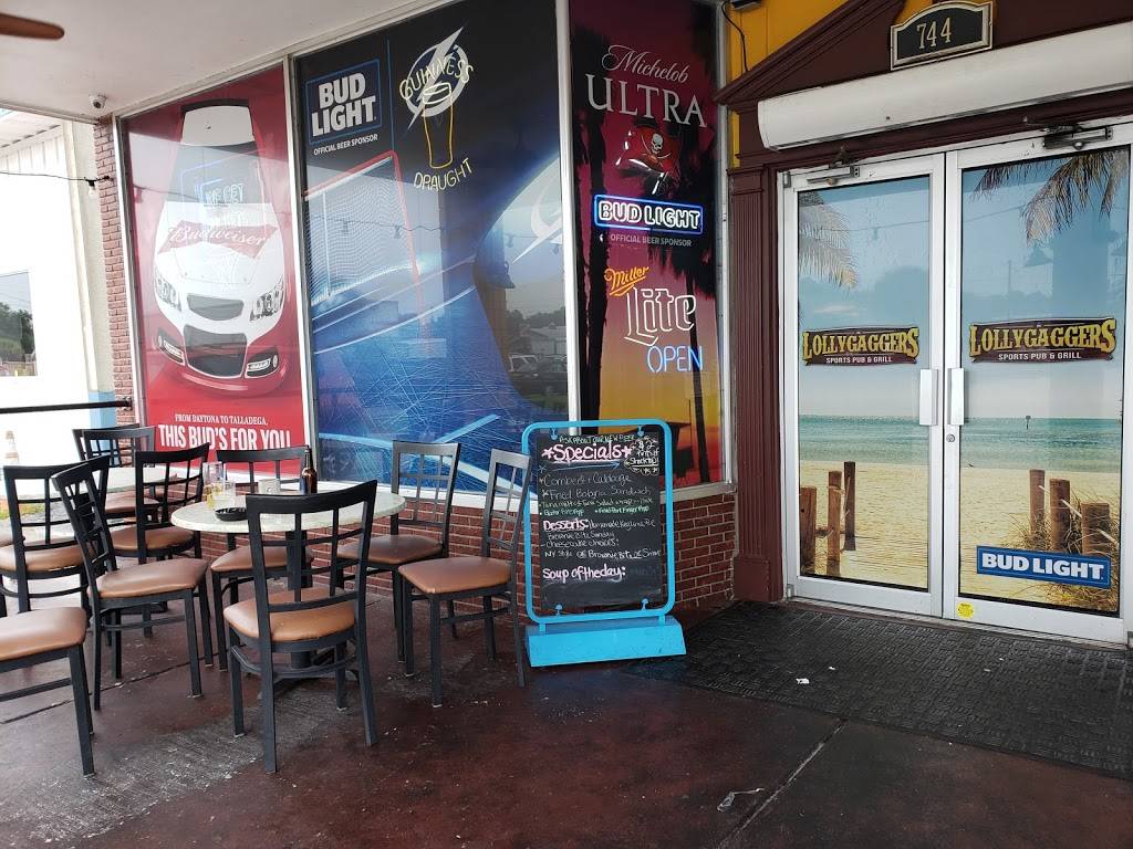 Lollygaggers | restaurant | 744 SE US Hwy 19, Crystal River, FL 34429, USA | 3527943888 OR +1 352-794-3888