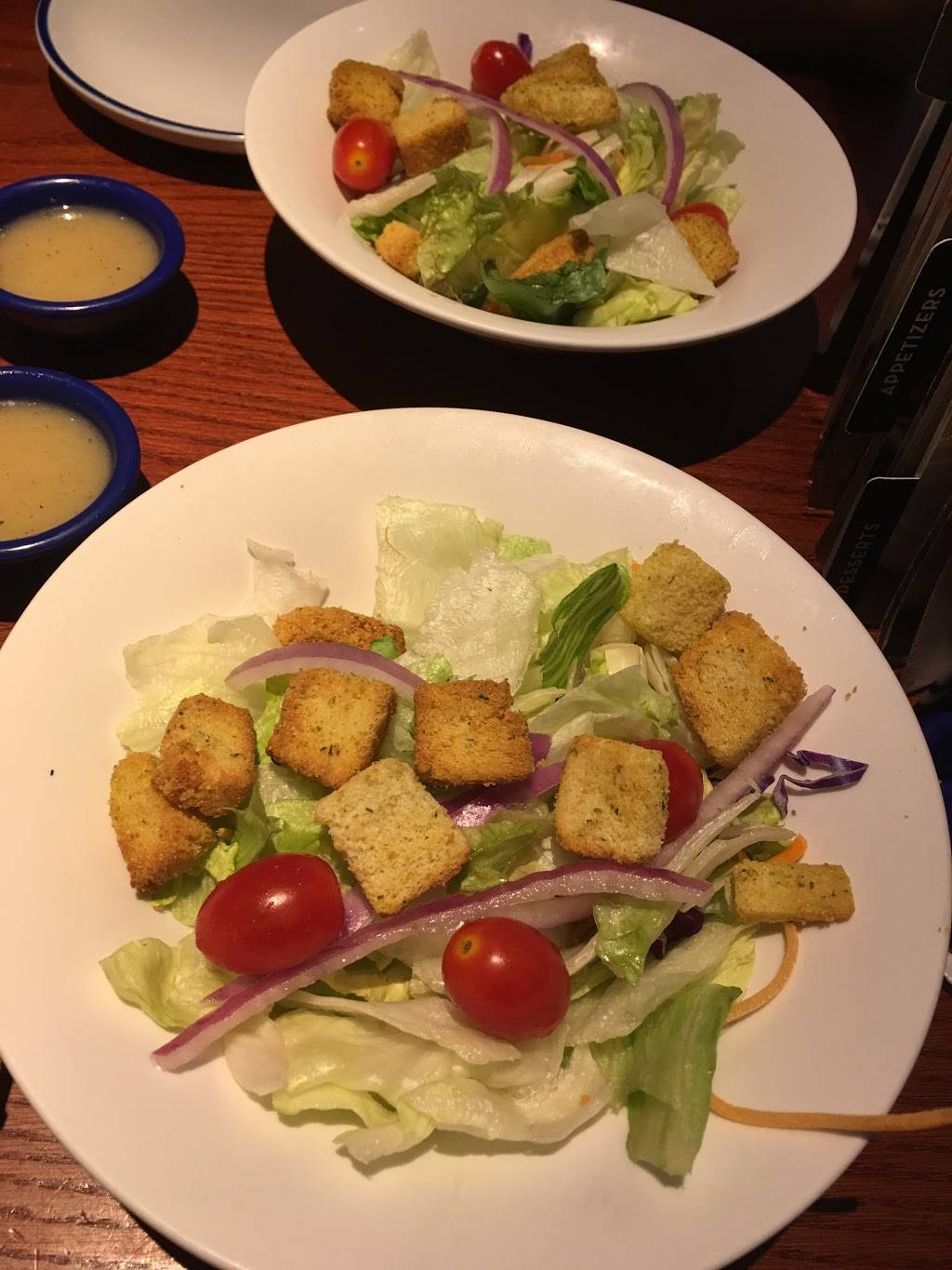 Red Lobster | restaurant | 1 Baltimore Pike, Springfield, PA 19064, USA | 6105440315 OR +1 610-544-0315