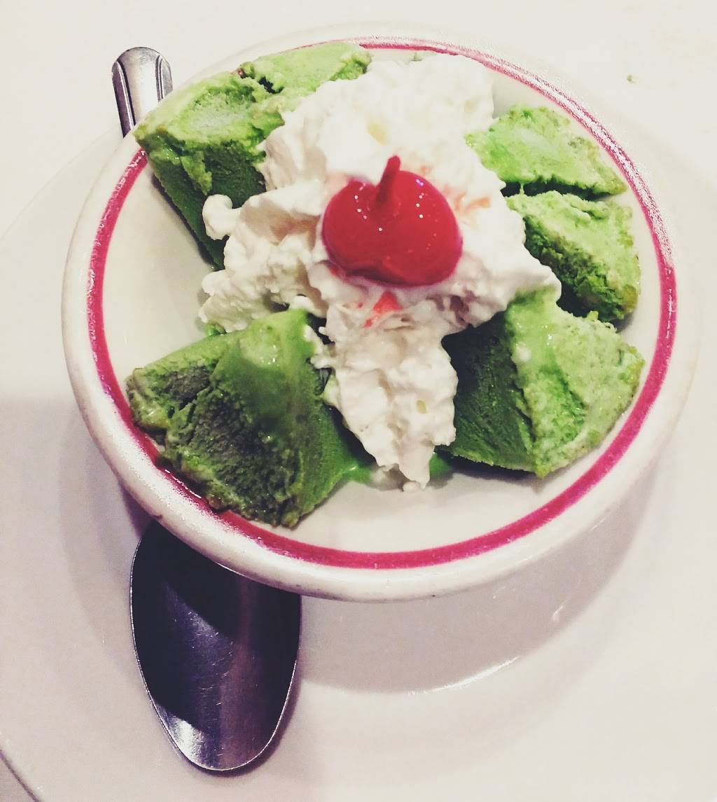 Hemas Kitchen | restaurant | 2439 W Devon Ave, Chicago, IL 60659, USA | 7733381627 OR +1 773-338-1627