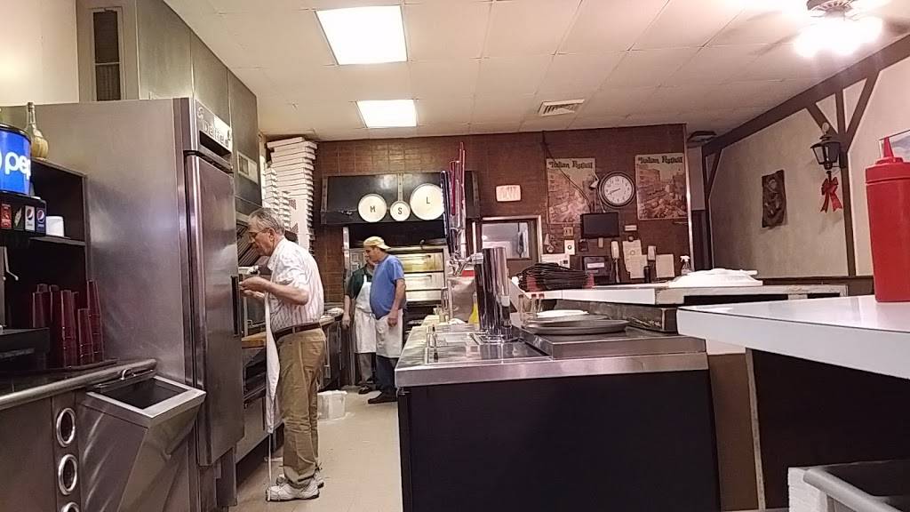 Astoria Pizza | restaurant | 13436 Jefferson Davis Hwy, Woodbridge, VA 22191, USA | 7034915044 OR +1 703-491-5044