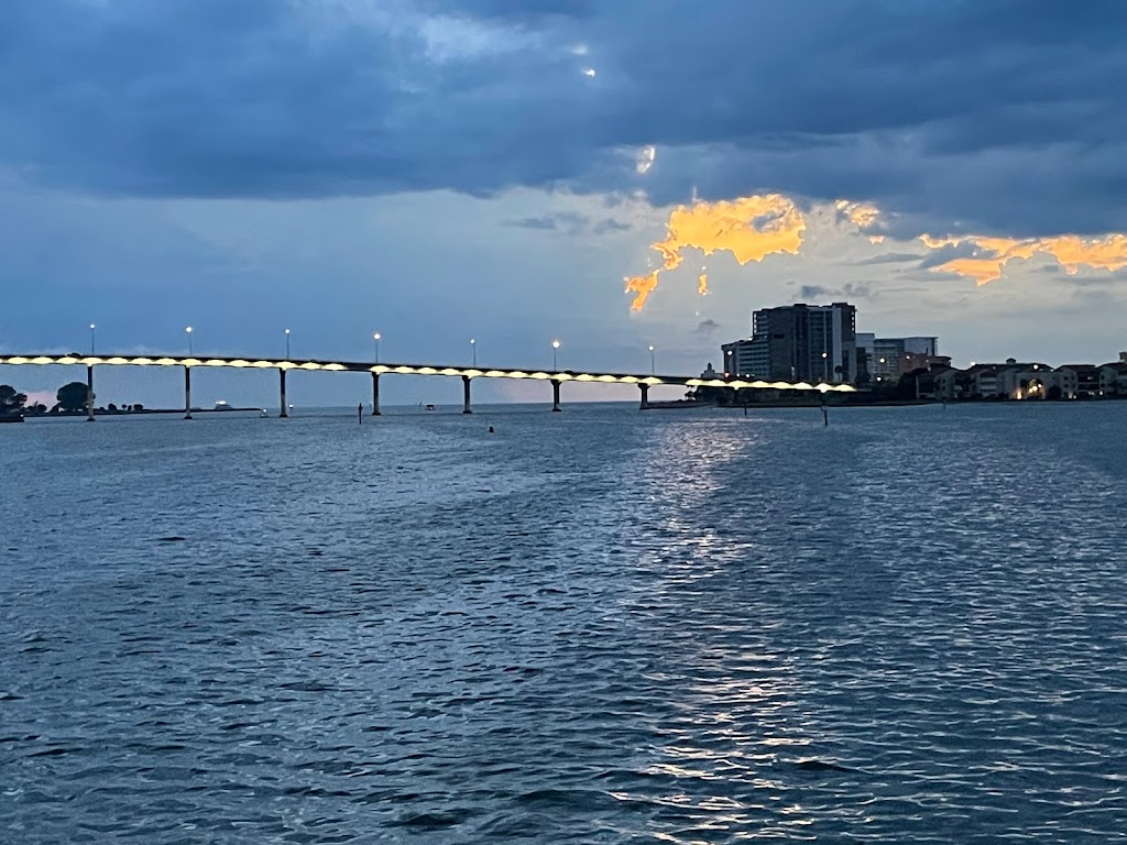 Calypso Queen | restaurant | Slip #18, 25 Causeway Blvd, Clearwater, FL 33767, USA | 7274613113 OR +1 727-461-3113