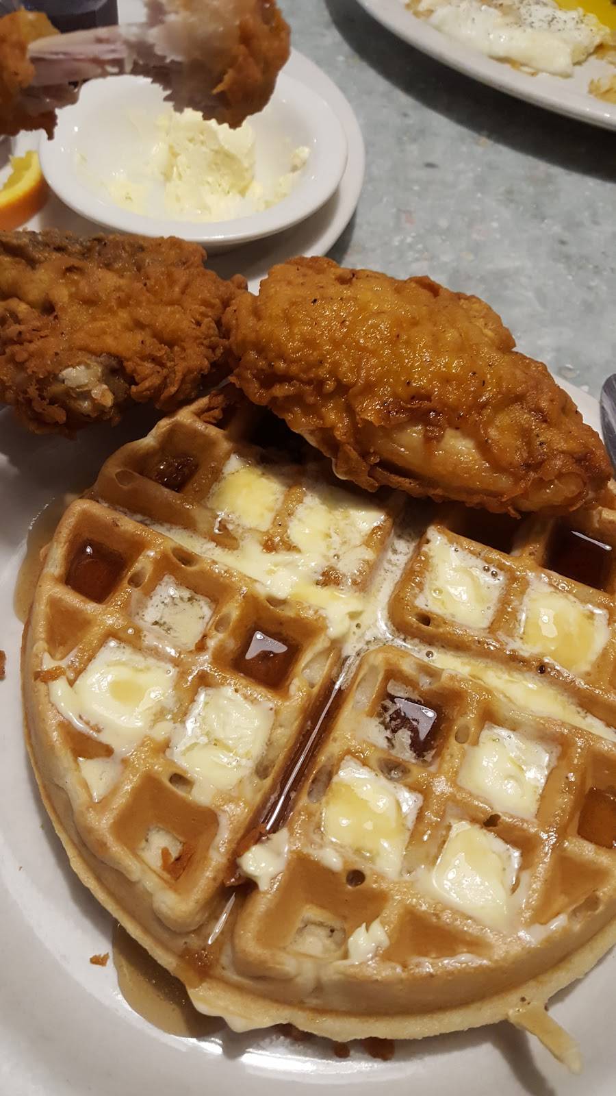 Country Waffles | restaurant | 5252 Balboa Ave, San Diego, CA 92117, USA | 8588361207 OR +1 858-836-1207