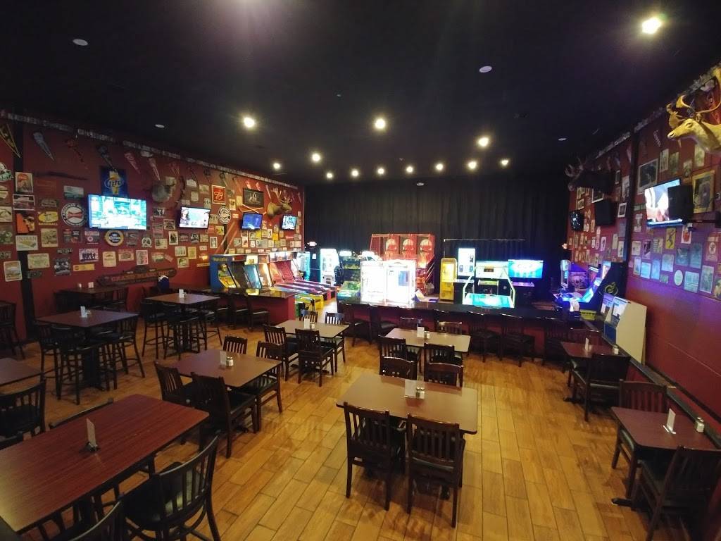Sweetwater Entertainment | restaurant | 1450 S Hospital Rd, Waterford Twp, MI 48327, USA | 2487797950 OR +1 248-779-7950