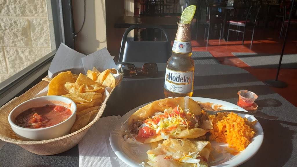 El Paso Grill | restaurant | 4880 Gratiot Rd, Saginaw, MI 48603, USA | 9894016599 OR +1 989-401-6599