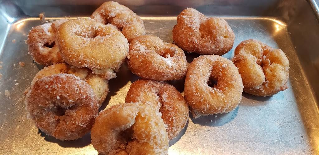 The Corner Grill, Bar + Game Room | restaurant | 344 W Nine Mile Rd, Ferndale, MI 48220, USA | 2482915470 OR +1 248-291-5470