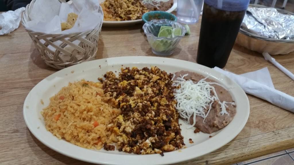 Taqueria Los Comales | restaurant | 510 Collins St, Joliet, IL 60432, USA | 8157227008 OR +1 815-722-7008