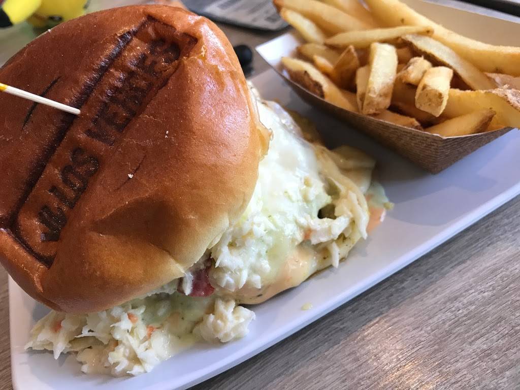 Los Verdes Pembroke Pines | restaurant | 9939 Pines Blvd, Pembroke Pines, FL 33024, USA | 9545890816 OR +1 954-589-0816