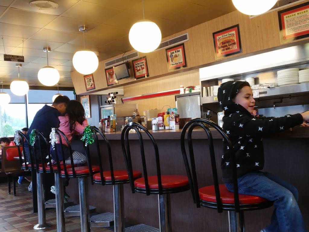 Waffle House | meal takeaway | 3639 West Us, US-90, Lake City, FL 32055, USA | 3867559066 OR +1 386-755-9066