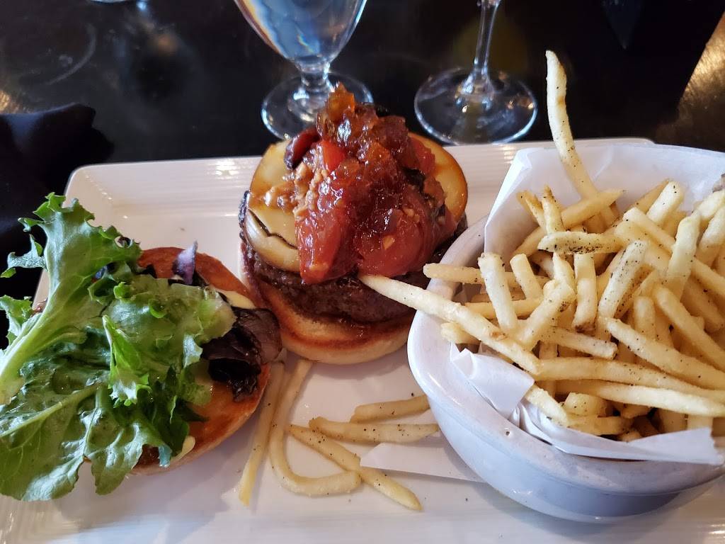 Northeast Social | restaurant | 359 13th Ave NE, Minneapolis, MN 55413, USA | 6128778111 OR +1 612-877-8111